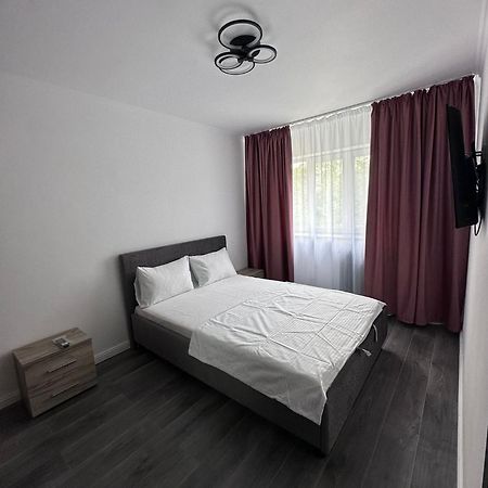 Apartament 3 Camere Trapezului Bucarest Exterior foto