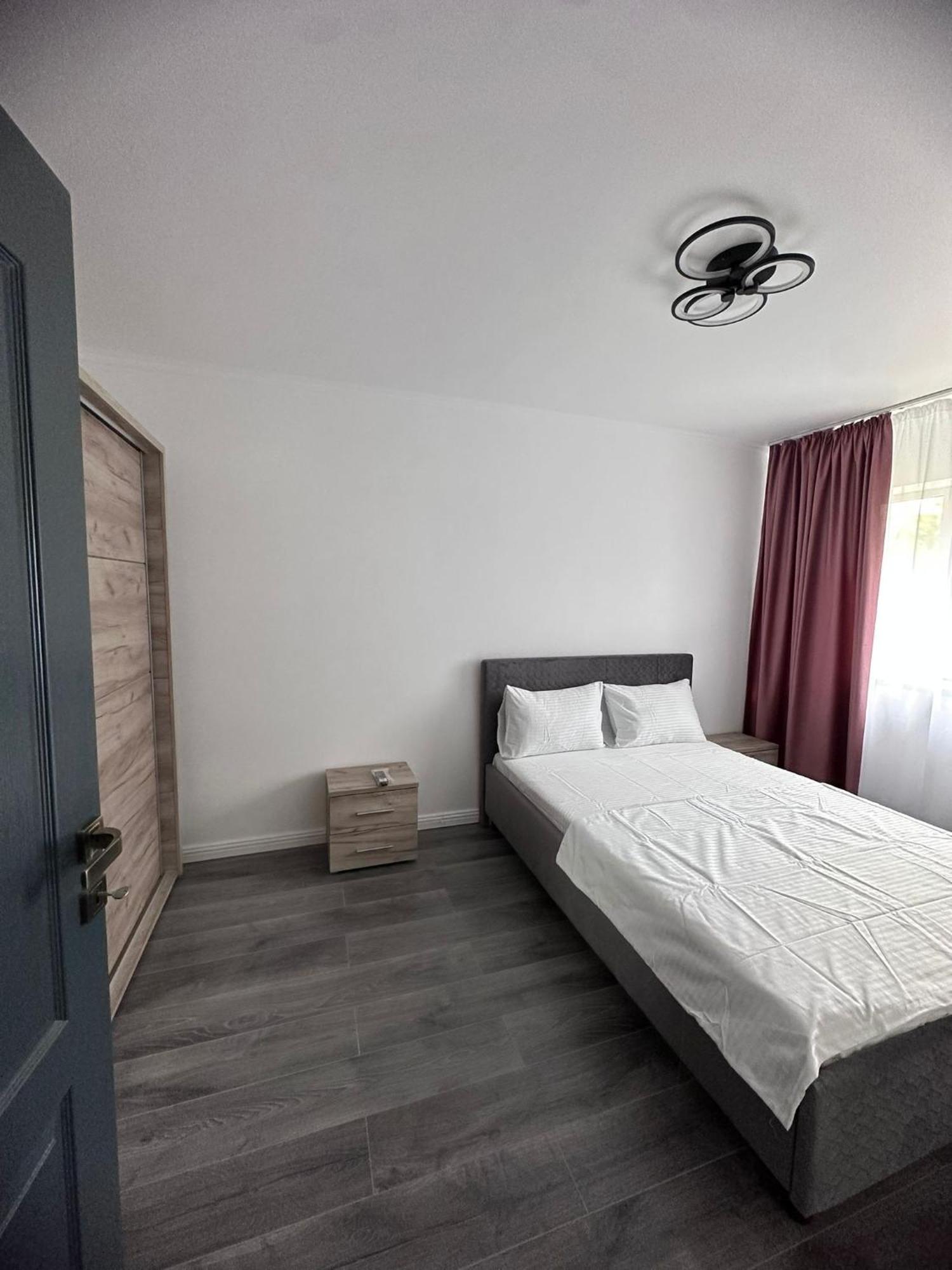 Apartament 3 Camere Trapezului Bucarest Exterior foto