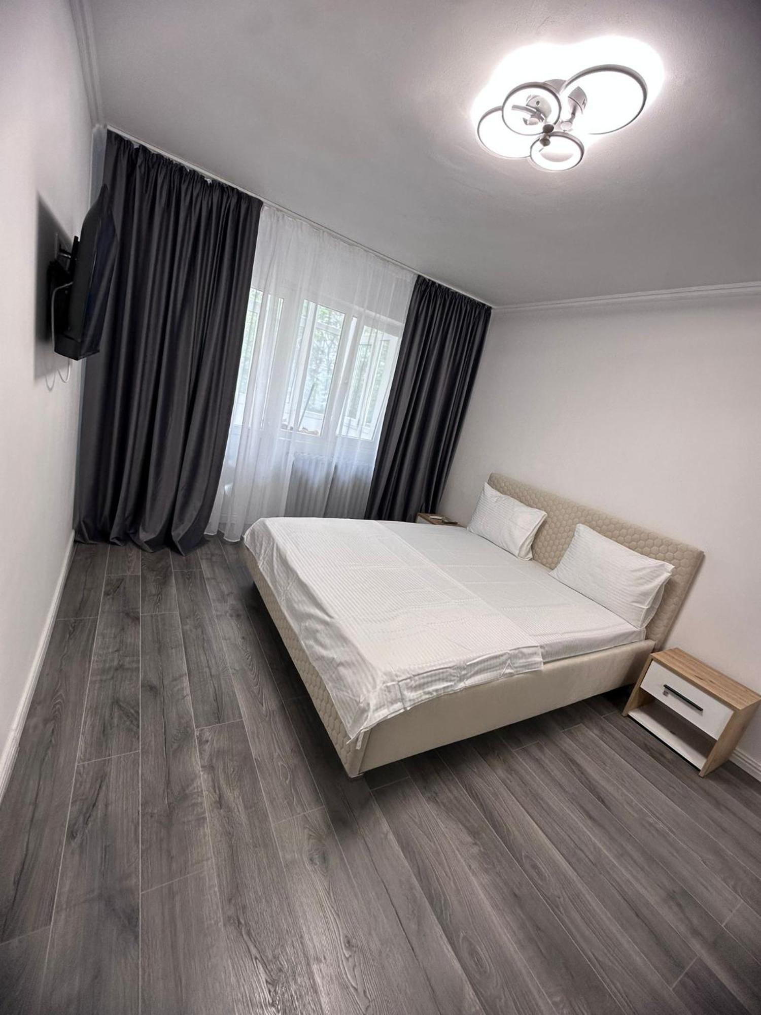 Apartament 3 Camere Trapezului Bucarest Exterior foto